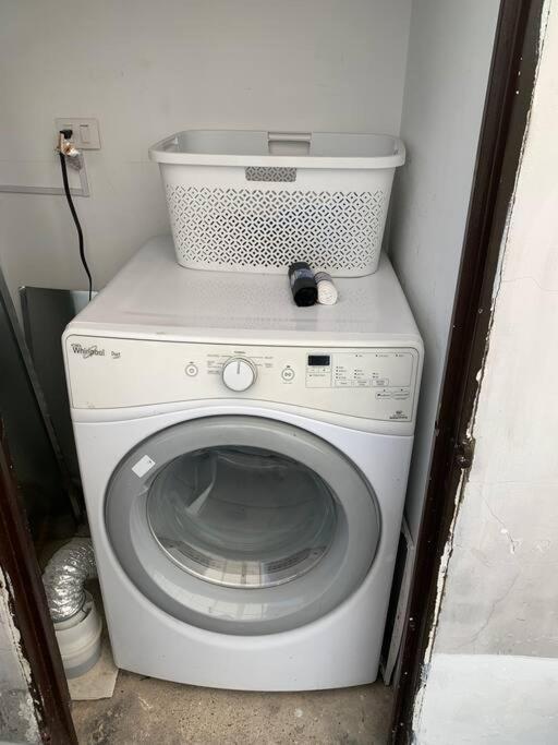 Appartement Cerca Del Centro Comercial Titan. 300